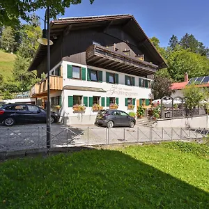 https://hotel-restaurant-fruhlingsgarten.com-bavaria.com